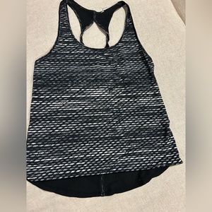 Under Armour tank